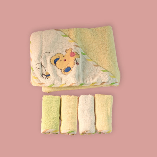 Adorable Elephant Hooded Towel Set